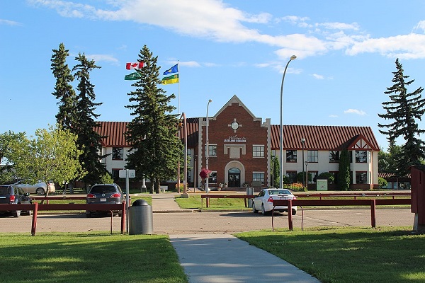 Lakeland College